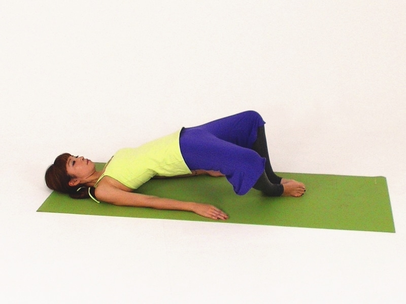 股関節エクササイズ5undefinedお尻を床から離す