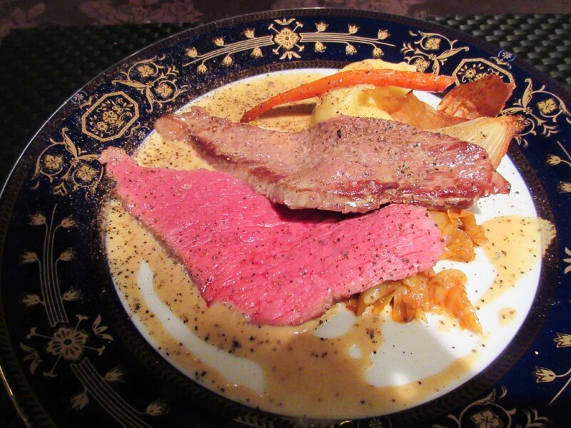 レストラン プール トワ メイン