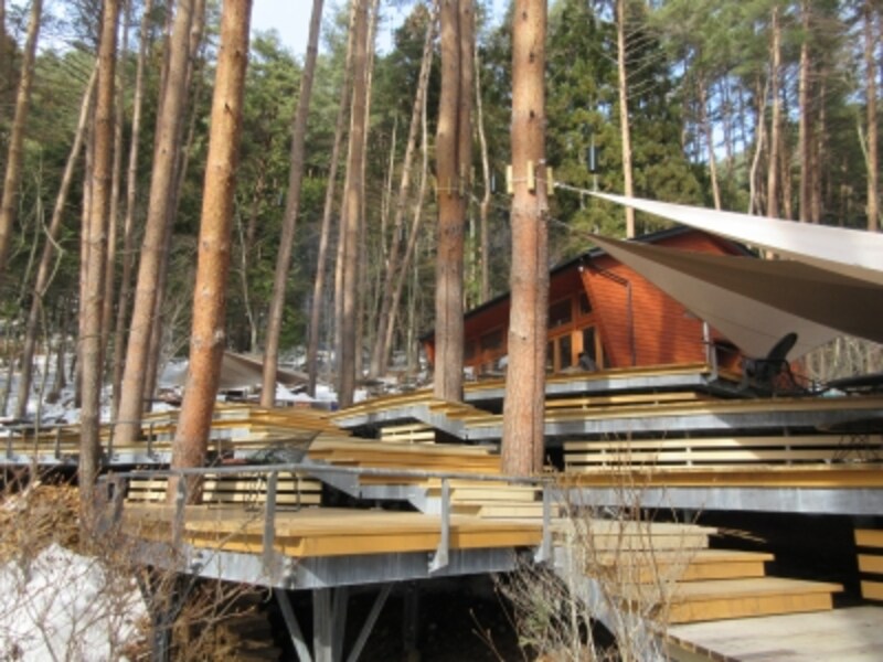 ラウンジまではもう少し！