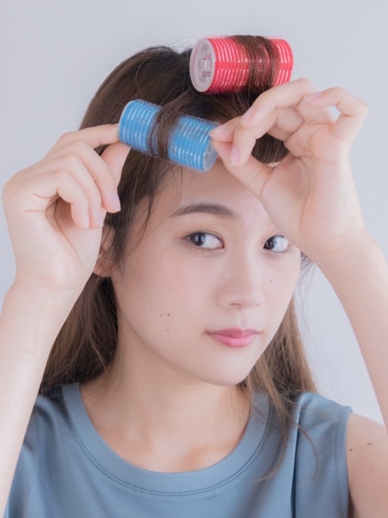 28ミリのカーラーで外巻きに巻く