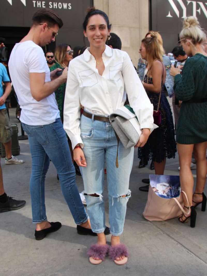 ファーのサンダル