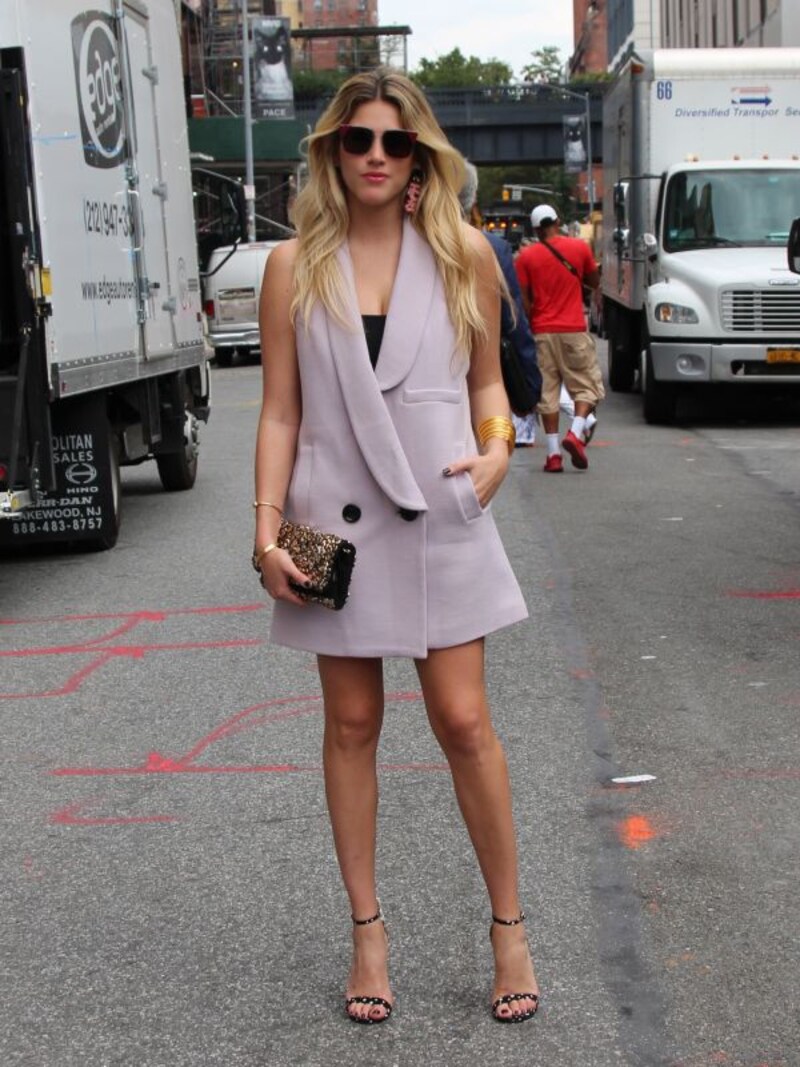 スリーブレスジャケット