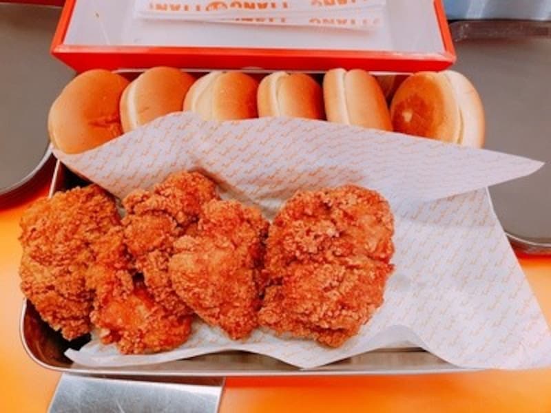 タンタンチキン体験テーマパークでハンバーガー作りもできちゃう