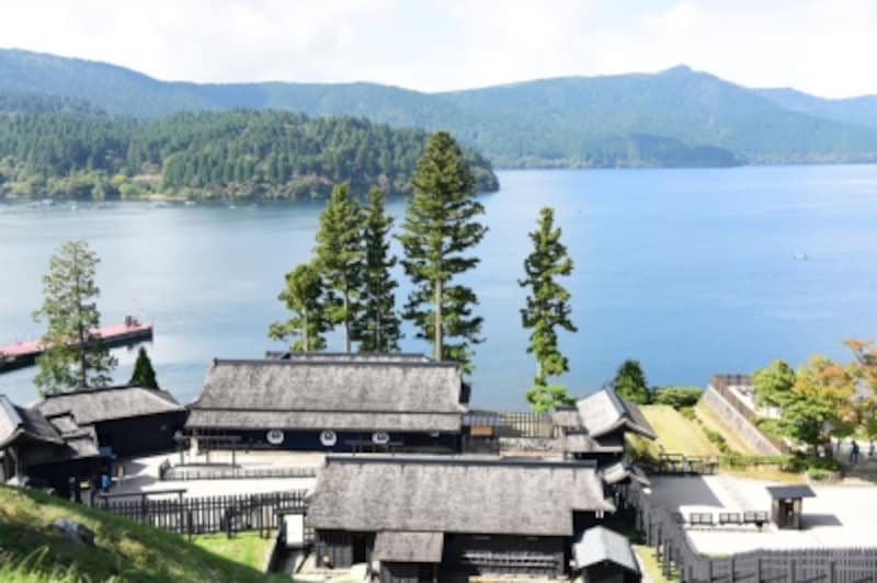 「遠見番所」からは、芦ノ湖の絶景が！