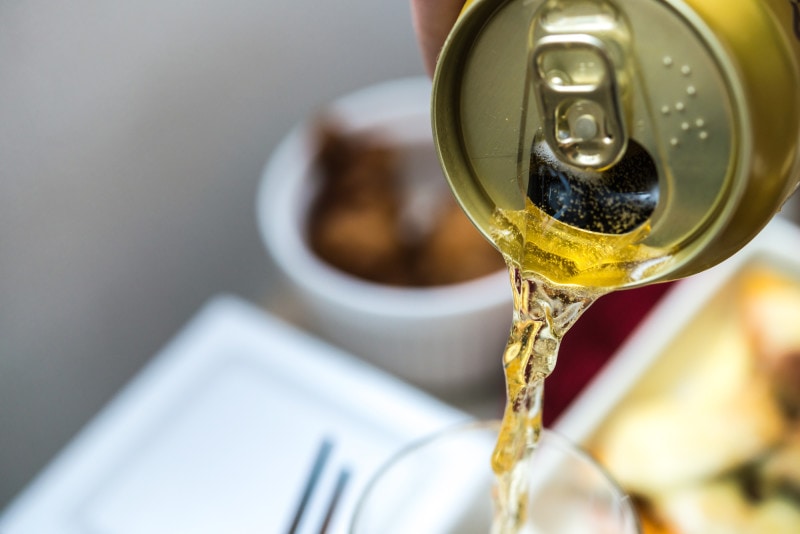 一部のビールを除いて、お店の生ビールと瓶・缶のビールは基本的に同じもの