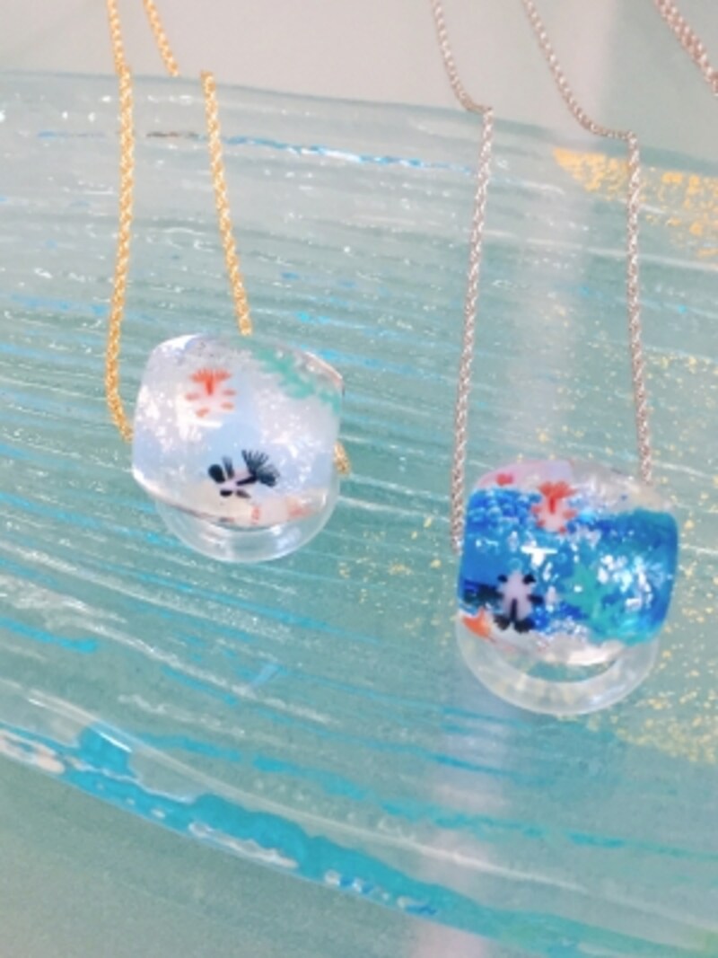 アクセサリーにアレンジしたとんぼ玉