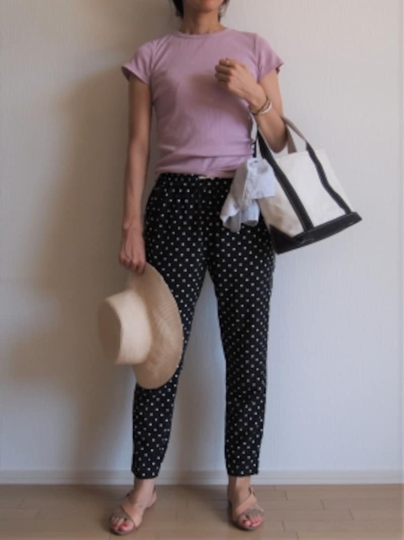 座っても寝てもシワにならないとろみ素材は重宝します