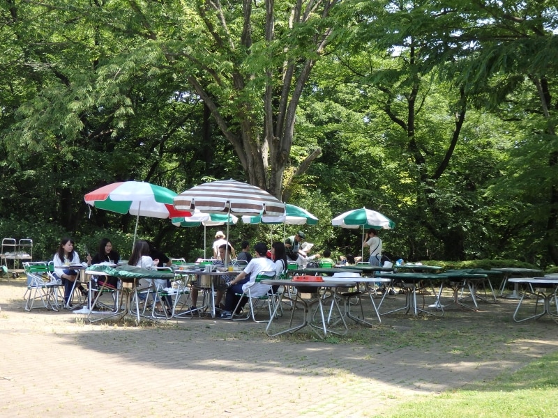 国営武蔵丘陵森林公園の展望レストランのBBQコーナー