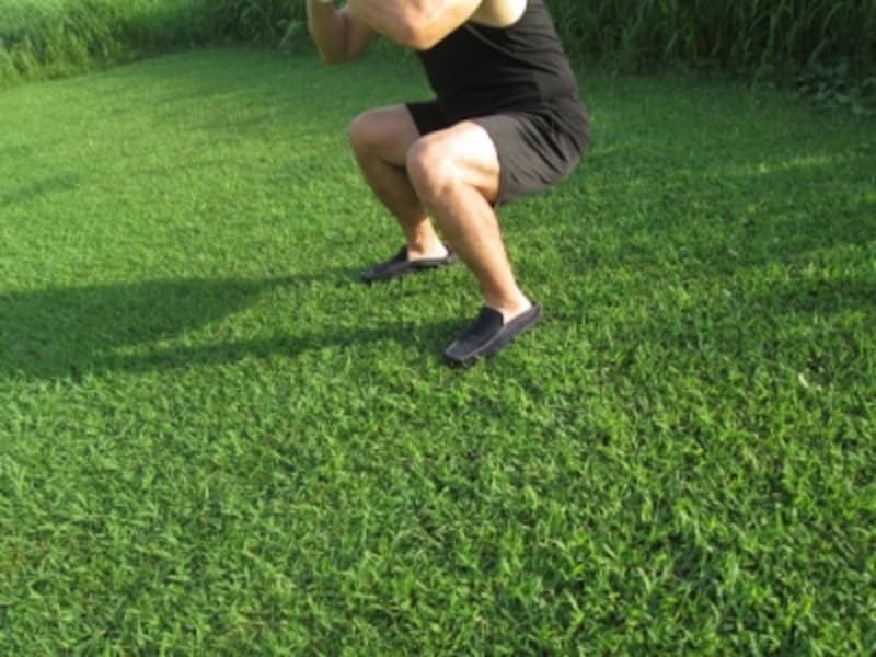 その場スクワット