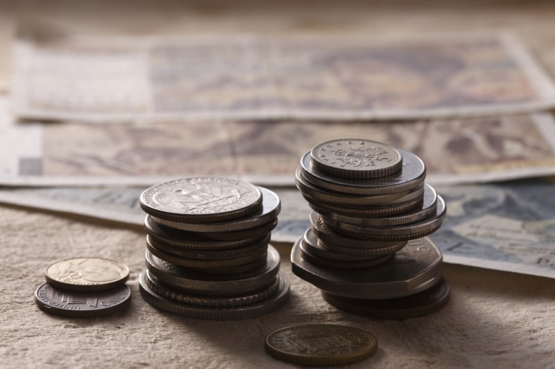 同世代よりも貯金が少ない？
