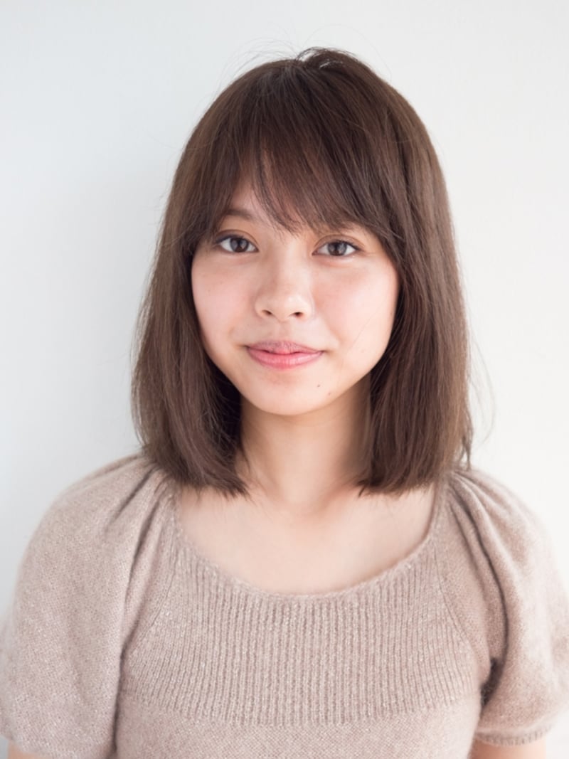 広がりやすい切りっぱなしボブ