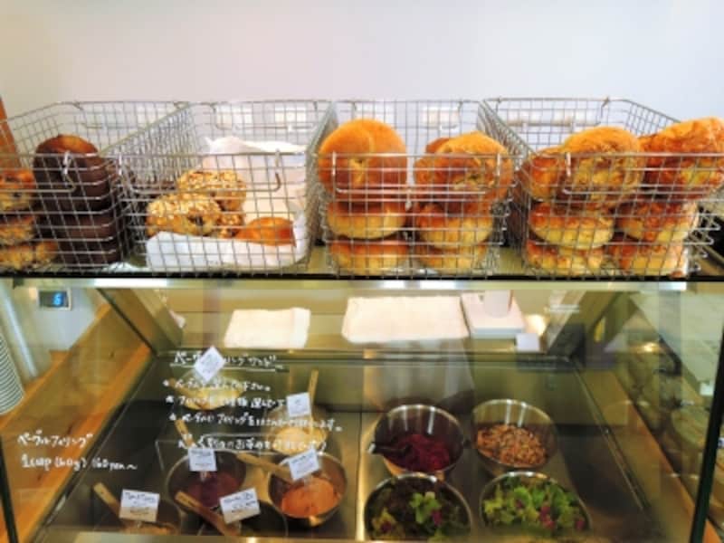 ベーグルとフィリングのいろいろにワクワク