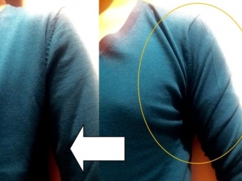 着るときに生じたねじれを直すか？直さないか？その印象は180度変わります。ニットのねじれを直すことが着こなしテクニックのひとつです。