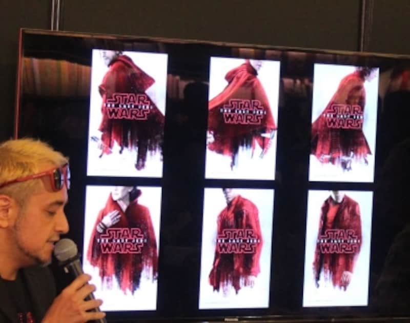 赤が印象的に使われているポスターデザイン