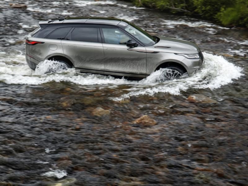 ランドローバー レンジローバー ヴェラール