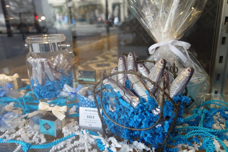 ミシェル・クルイゼル（マドレーヌ店にて）