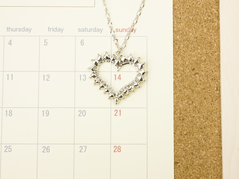 カレンダーから逆算して計算