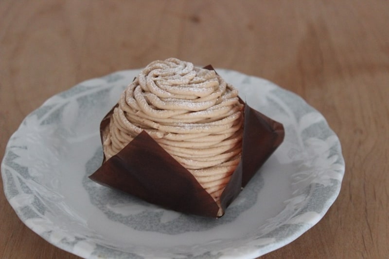 セブンイレブンの「イタリア栗のモンブラン」(税込270円)