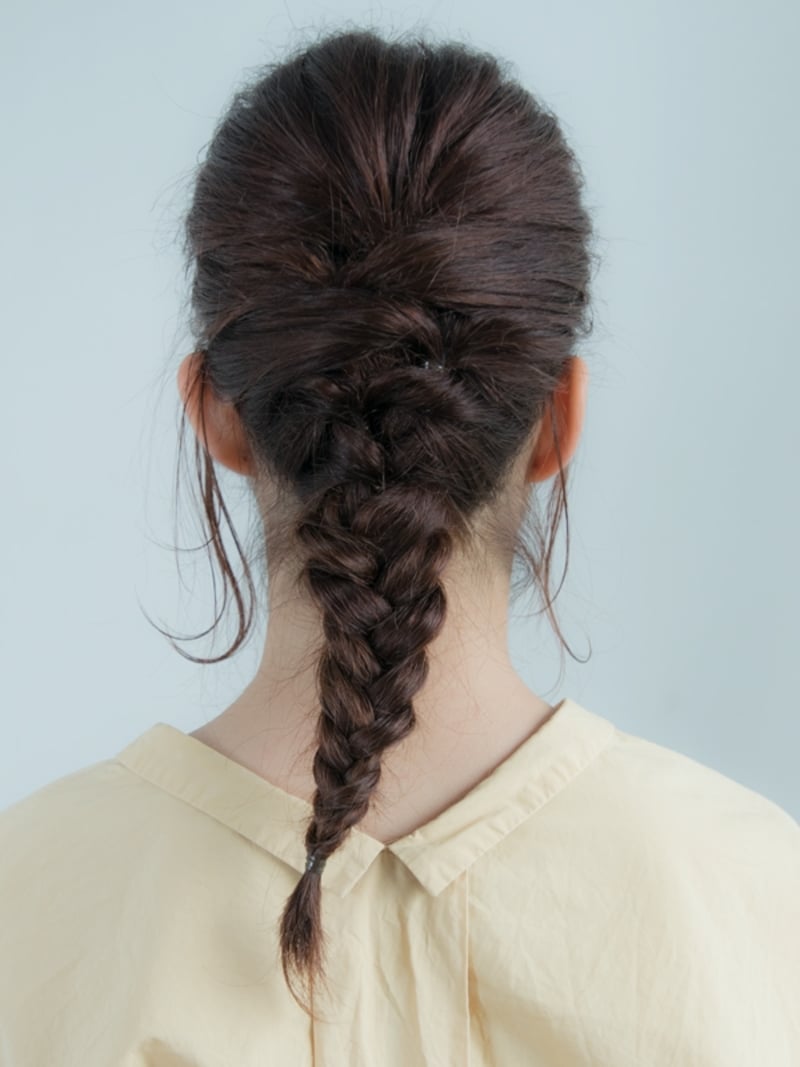 ゴムだけでできる編みこみ風フィッシュボーン