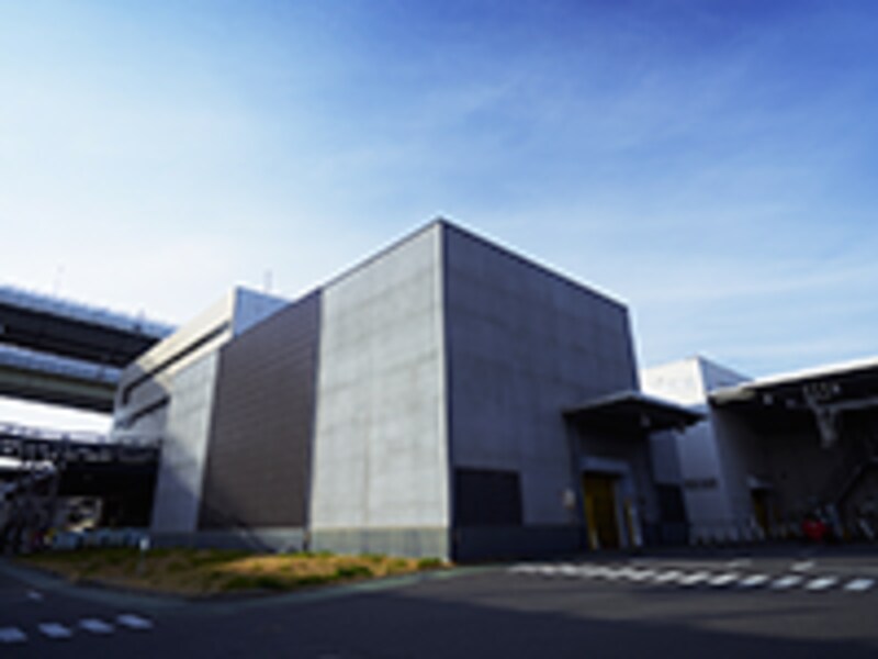 クラフトジンrokuを生む大阪工場クラフト蒸溜工房 ウイスキー バー All About クラフトジンrokuを生む大阪工場クラフト蒸溜工房 ウイスキー バー All About