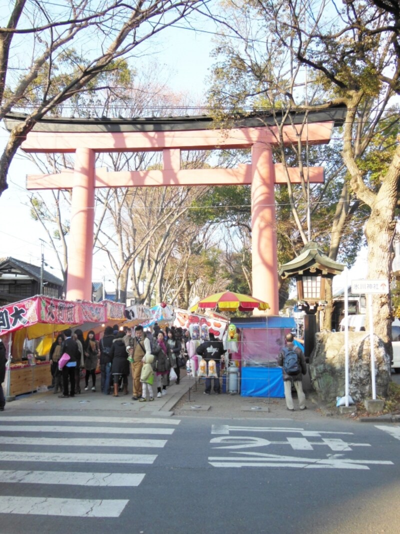 木造の鳥居として最も大きな二の鳥居