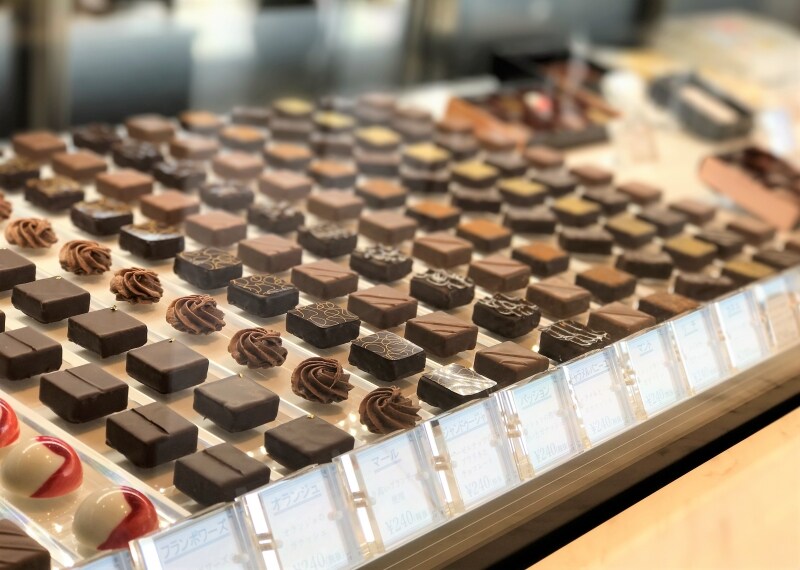 リニューアルに伴い、ボンボンショコラのショーケースも増えました