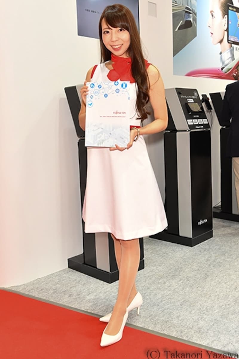 片瀬舞美／FUJITSU TEN