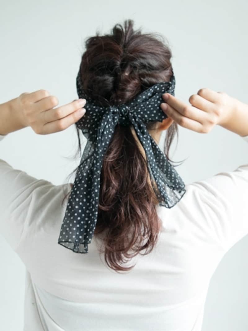 蝶々結びにしてバランスを整える