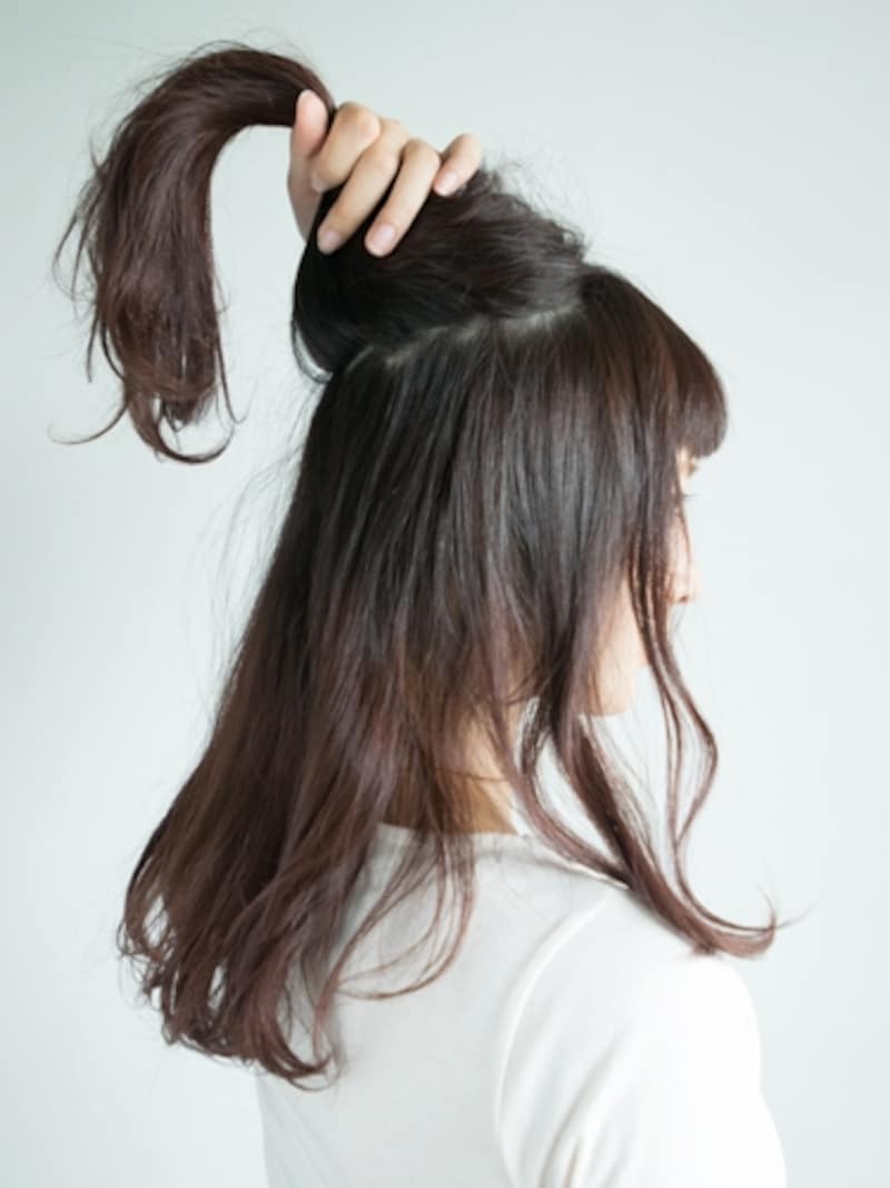 手ぐしでざっくりと分ける