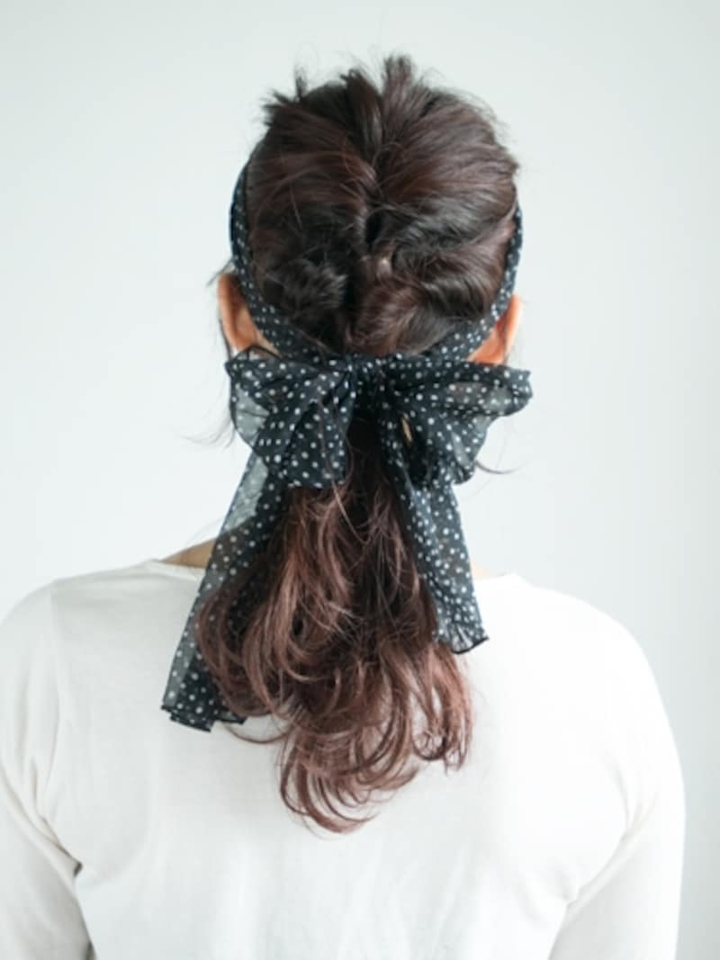 ターバンを使った簡単おしゃれヘアアレンジ