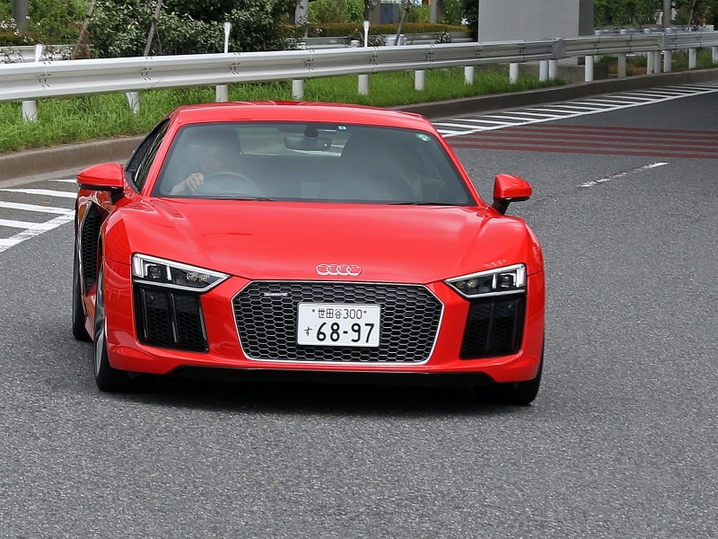 アウディR8 V10 5.2FSIクワトロ
