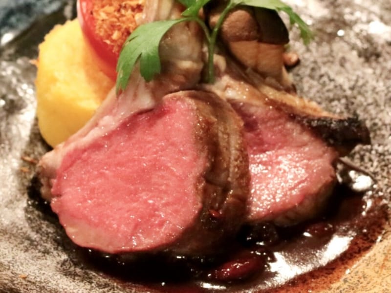 仔羊.仔羊のロースト.レッドウッドイン...