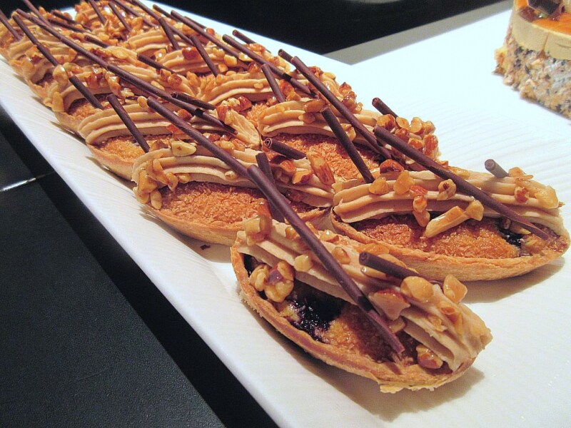 ザ・テラス マロンとカシスのバルケット