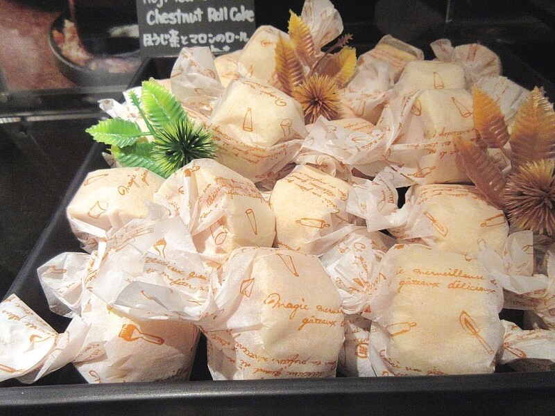 ザ・テラス ほうじ茶とマロンロールケーキ