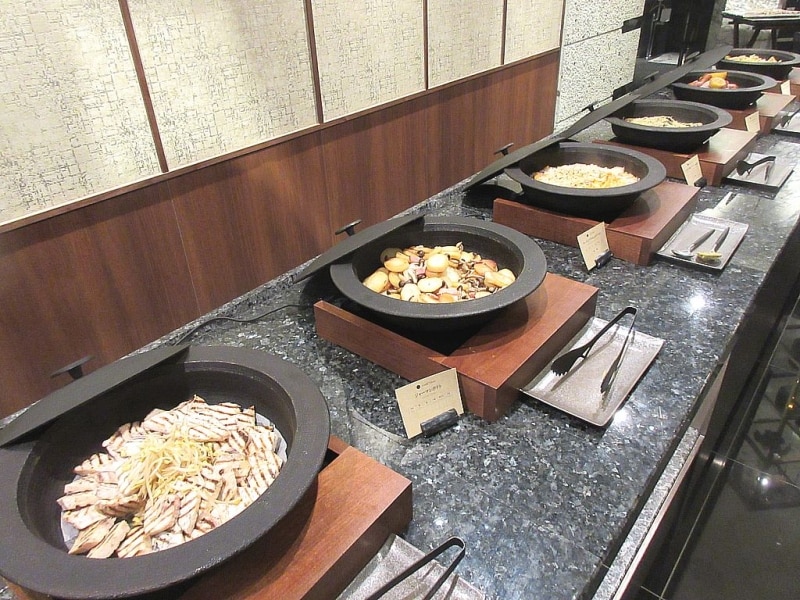 カナデテラス 温菜のブッフェ台