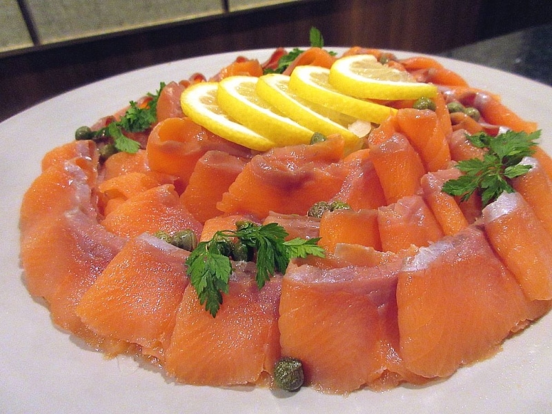 カナデテラス スモークサーモン