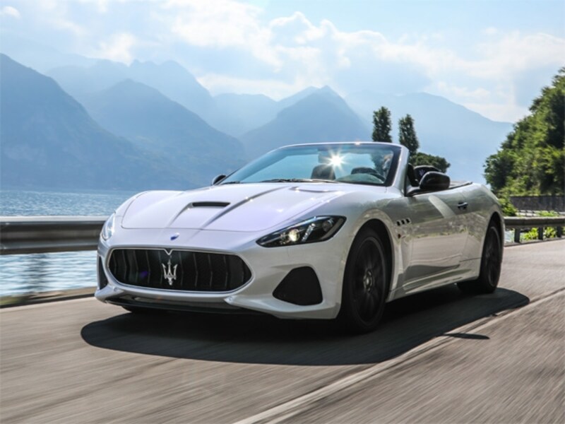 マセラティグランカブリオ