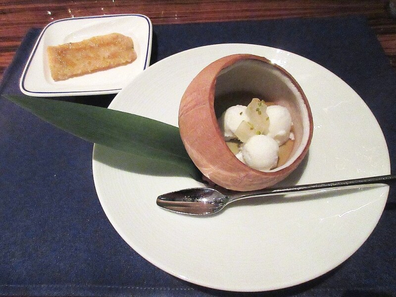 チャイナブルー 本日のおすすめデザート