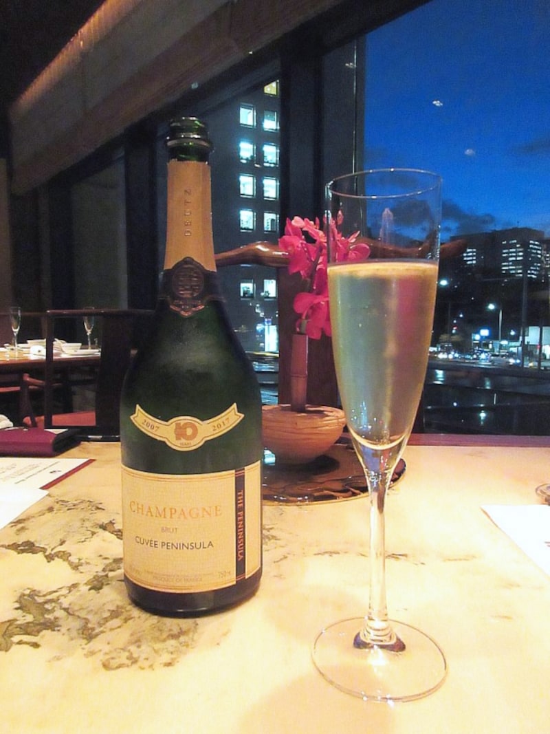 ヘイフンテラス ザ・ペニンシュラ シャンパン ドゥーツ