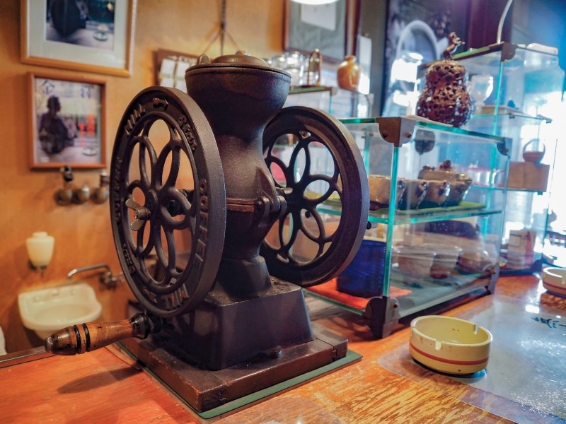 店内＠懐古洞さかえ