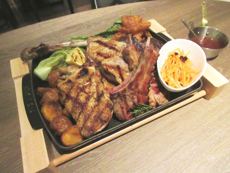 バー&グリル ダンボ(BAR & GRILL DUMBO)