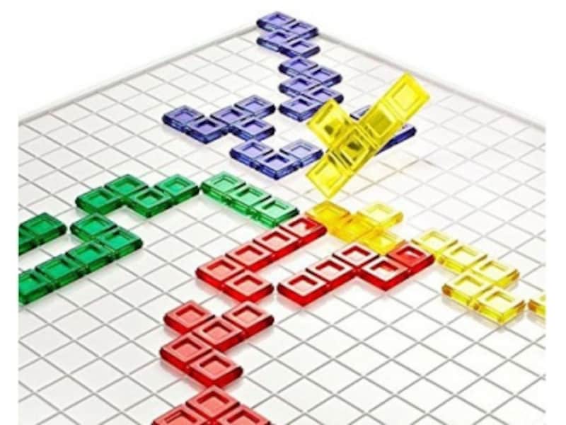 2～4人でプレイできるほか、一人でパズル遊びもできます