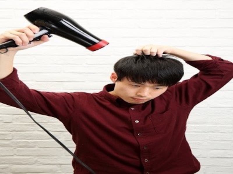 温風のあとに冷風を当てて固定させましょう