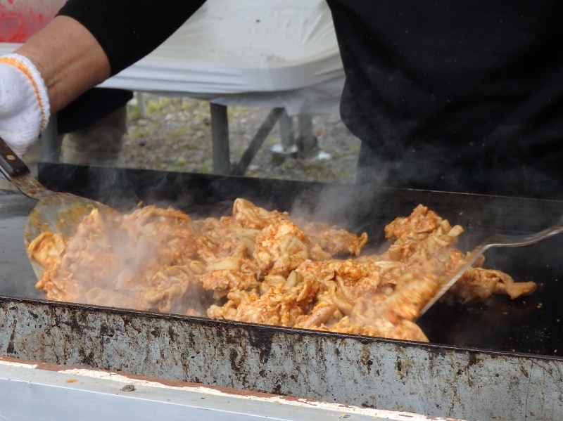 嵐山町のご当地B級グルメ、嵐山辛モツ焼きそば