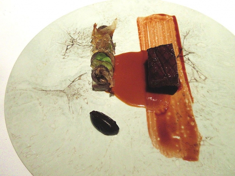 アジュール フォーティーファイブ 近江 木下牛のキャラメリゼ