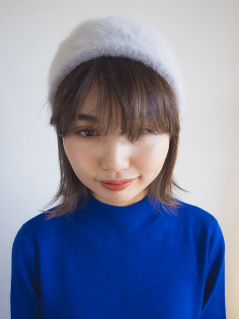 前髪を残して被った状態