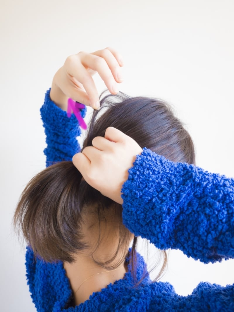 爪の先でほんの少しずつ引き出す