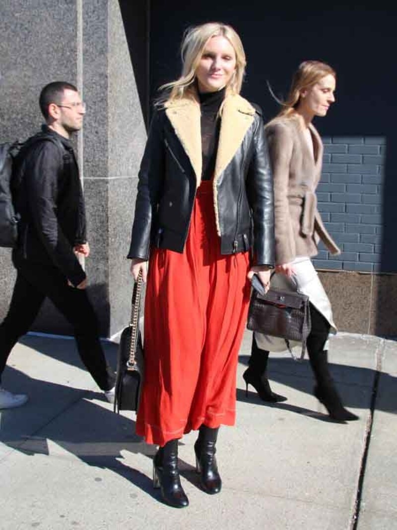 赤ふんわりスカート