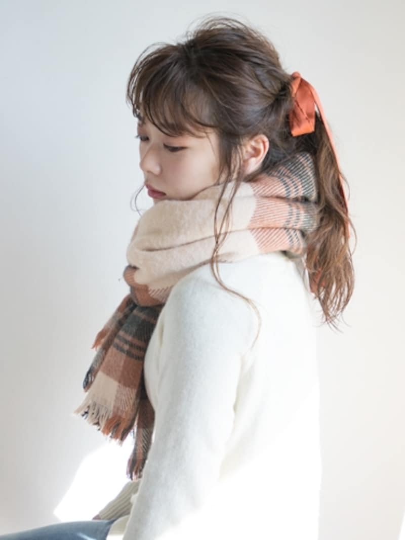 冬マフラーに似合う！簡単で崩れにくいヘアアレンジ
