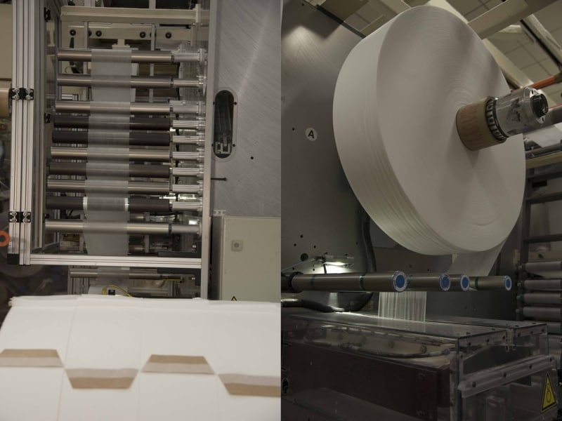 巨大なロール状の原材料がものすごい勢いで巻き取られ……この状態からどのような工程を経て、あの紙おむつになっていくのでしょうか
